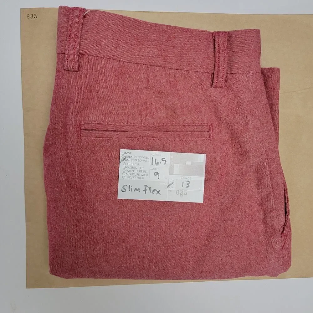 Old Navy Flat Front Shorts Red Size 32